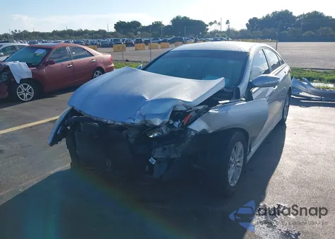 2014 Hyundai Sonata Gls z USA, uszkodzony, nr VIN 5NPEB4AC7EH846636